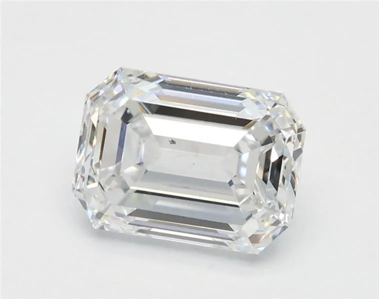 1.53ct Emerald Lab Grown Diamond (Colour E, Clarity VS2, IGI Certified)