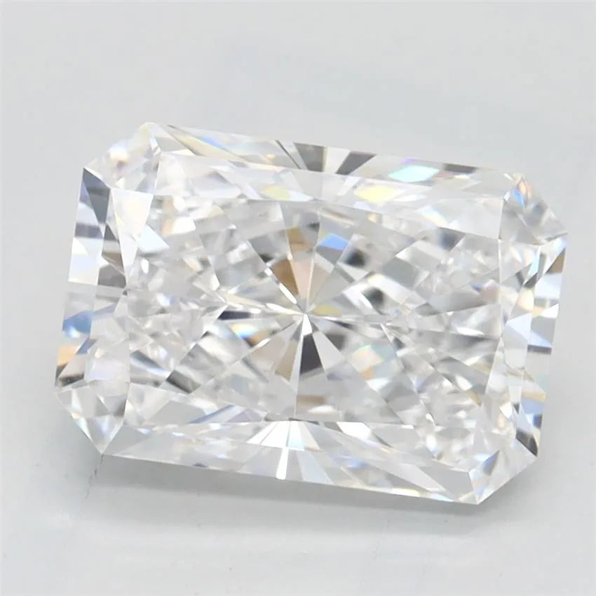 2.05ct Radiant Lab Grown Diamond (Colour D, Clarity IF, GIA Certified)