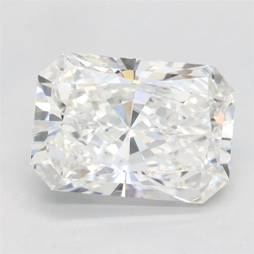2.05ct Radiant Lab Grown Diamond (Colour E, Clarity IF, IGI Certified)