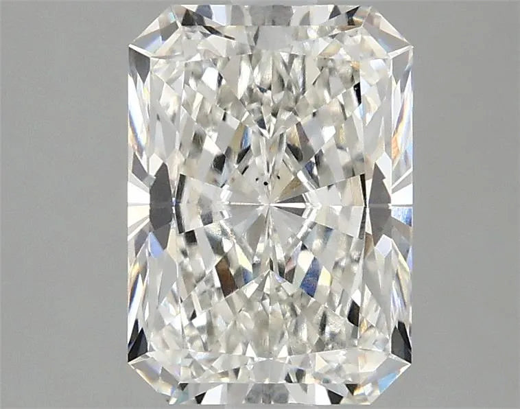 2.32ct Radiant Lab Grown Diamond (Colour G, Clarity VS2, IGI Certified)