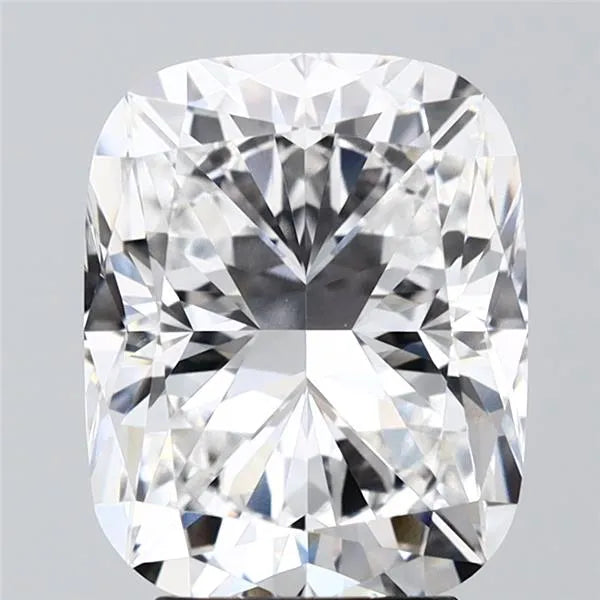 4.04ct Cushion modified Lab Grown Diamond (Colour D, Clarity VVS2, IGI Certified)
