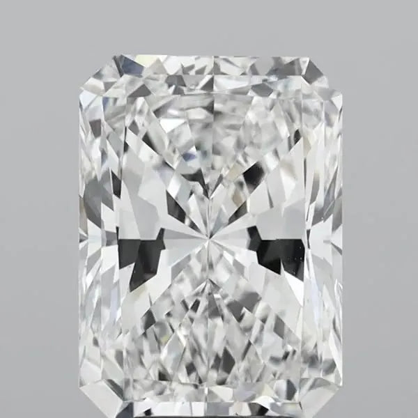 4.08ct Radiant Lab Grown Diamond (Colour E, Clarity VS2, IGI Certified)