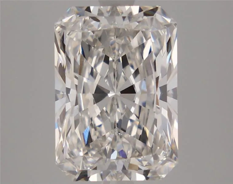 4.59ct Radiant Lab Grown Diamond (Colour G, Clarity VS1, Cut EX, IGI Certified)