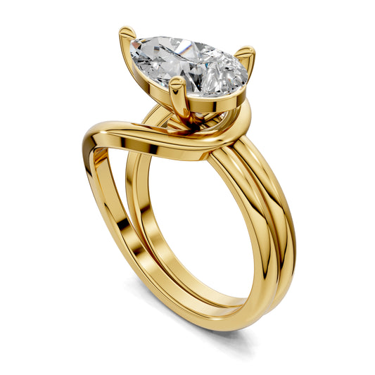 ELARA PEAR TWIST RING