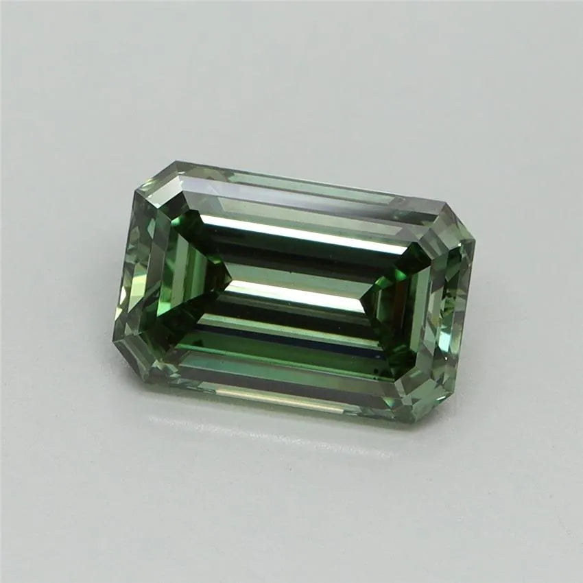 1.81ct Emerald Lab Grown Diamond (Colour Fancy Vivid Green, Clarity VS2, IGI Certified)