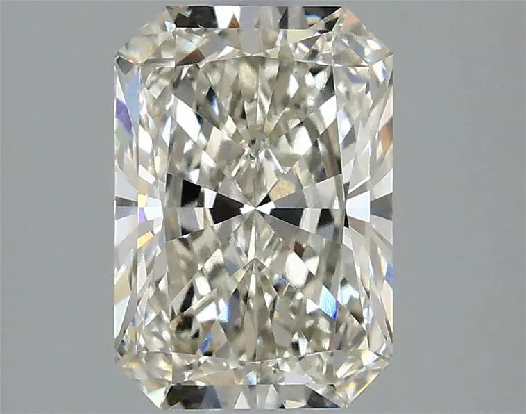 2.10ct Radiant Lab Grown Diamond (Colour H, Clarity VS1, IGI Certified)
