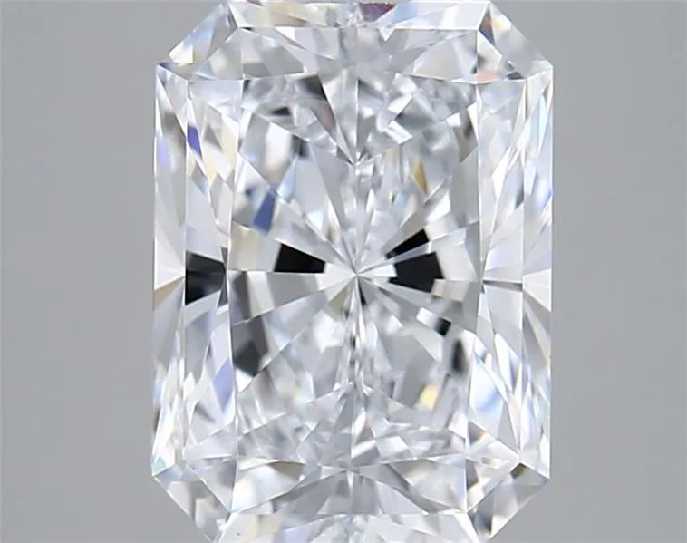 2.50ct Radiant Lab Grown Diamond (Colour D, Clarity VS1, IGI Certified)