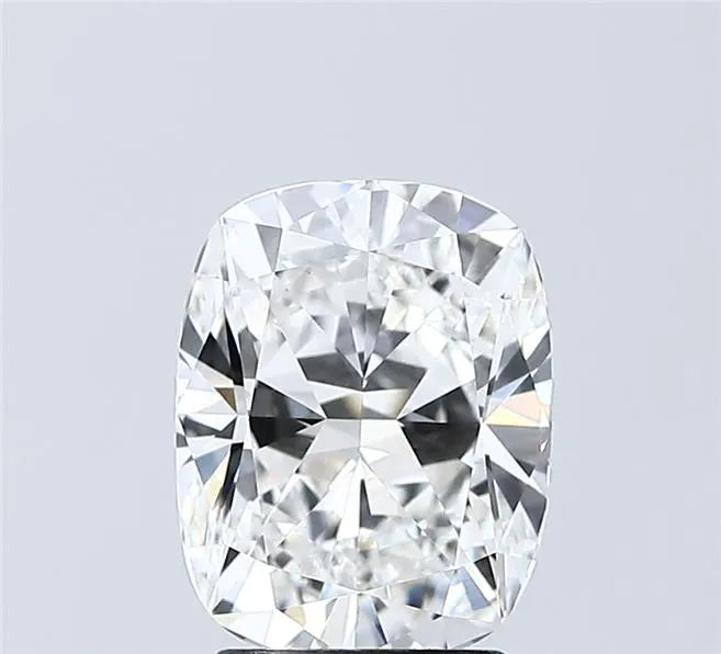 2.51ct Cushion modified Lab Grown Diamond (Colour E, Clarity VVS2, IGI Certified)