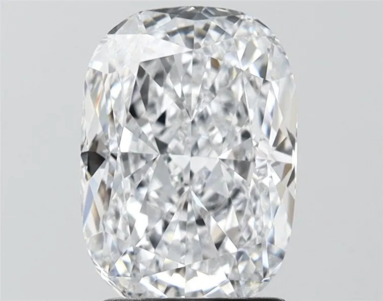 2.52ct Cushion modified Lab Grown Diamond (Colour E, Clarity VVS1, IGI Certified)
