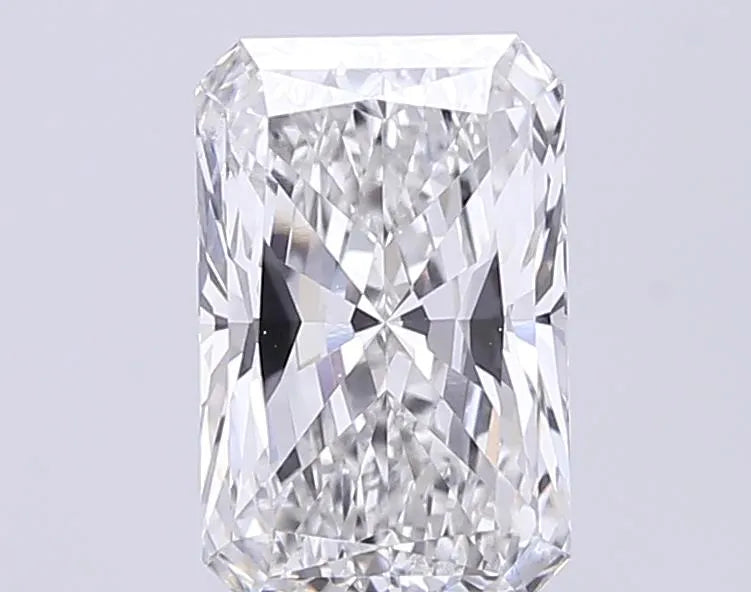 3.01ct Radiant Lab Grown Diamond (Colour G, Clarity VS2, IGI Certified)