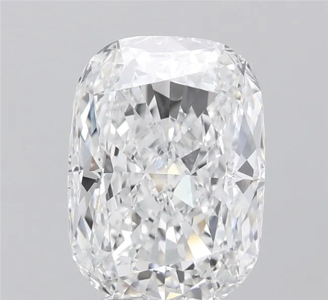 3.42ct Cushion modified Lab Grown Diamond (Colour D, Clarity VVS1, IGI Certified)