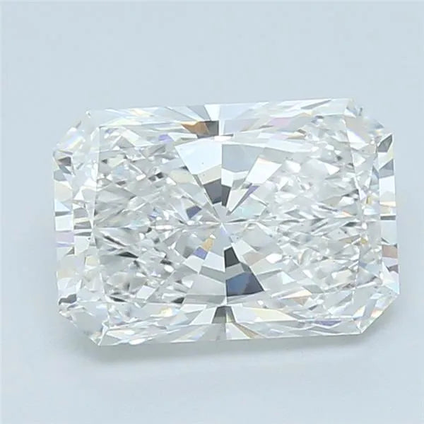 3.78ct Radiant Lab Grown Diamond (Colour E, Clarity VS1, IGI Certified)