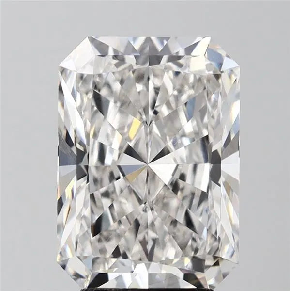 4.00ct Radiant Lab Grown Diamond (Colour F, Clarity VVS2, IGI Certified)