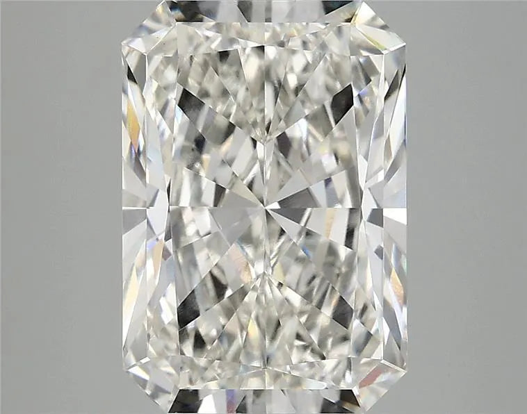 5.03ct Radiant Lab Grown Diamond (Colour H, Clarity VS1, IGI Certified)