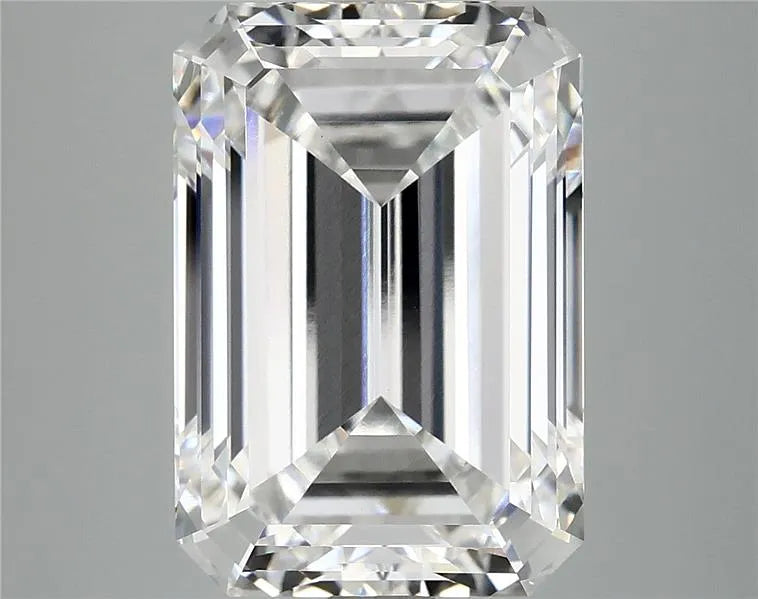 8.00ct Emerald Lab Grown Diamond (Colour E, Clarity VVS2, IGI Certified)