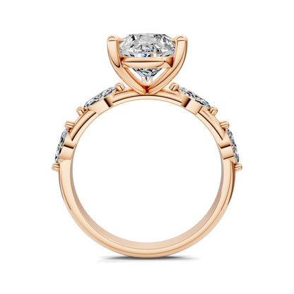 ELARA PEAR ACCENT DIAMOND RING