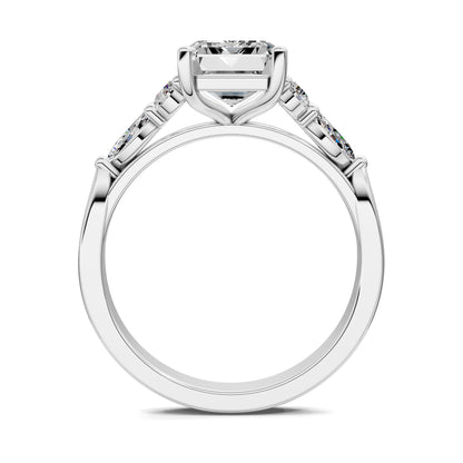 VALORA EMERALD CLUSTER RING