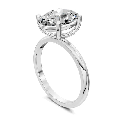 SERENA OVAL CUT RING