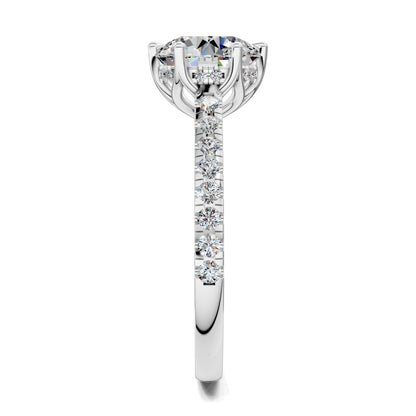 AUREA ROUND PAVÉ HALO RING