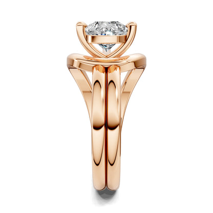 ELARA PEAR TWIST RING