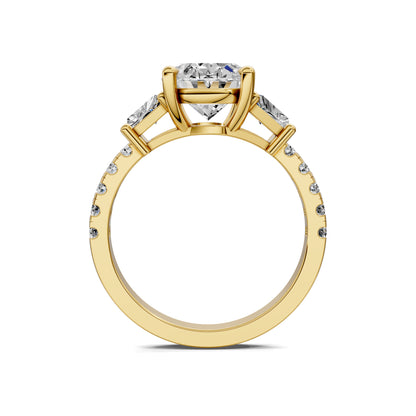 AUREA ROUND TRAPEZOID PAVÉ RING