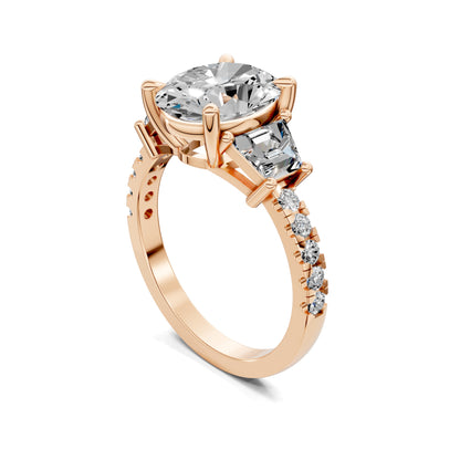 AUREA ROUND TRAPEZOID PAVÉ RING