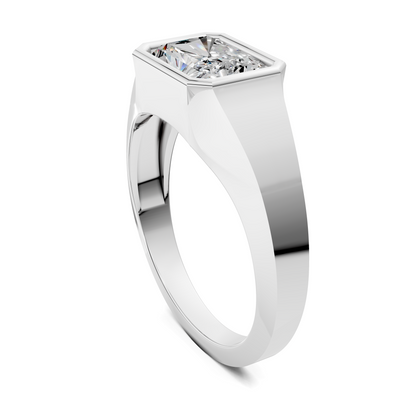 VICTOR BEZEL RING