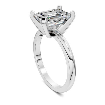 Leocadia Classic Solitaire Ring Setting